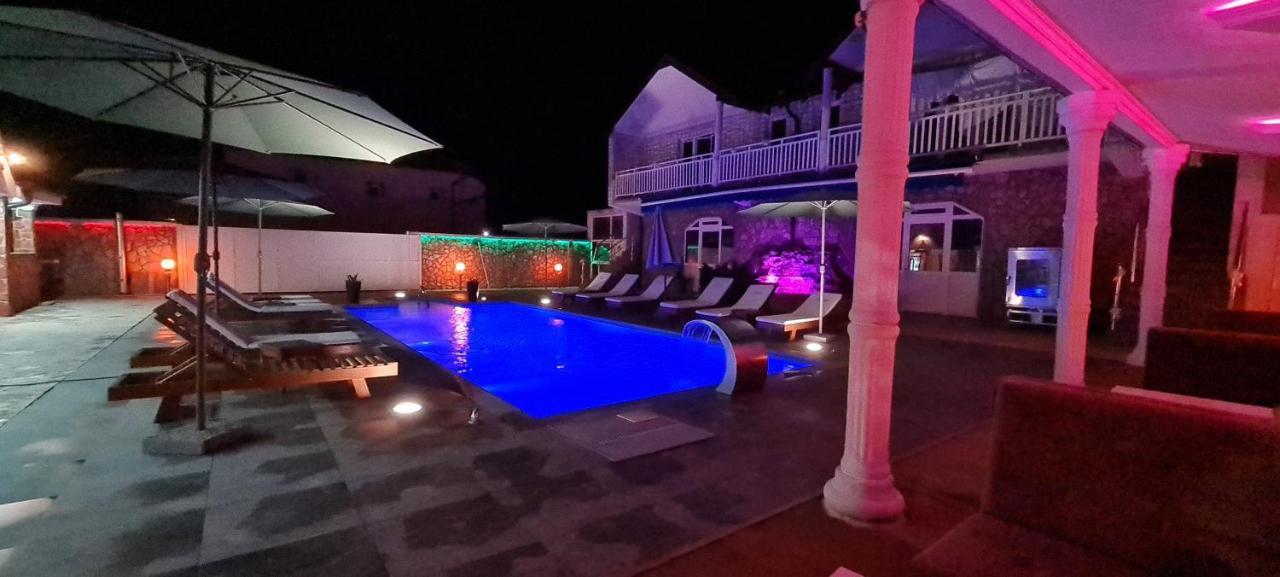 Motel Bella Ljesevo Екстериор снимка
