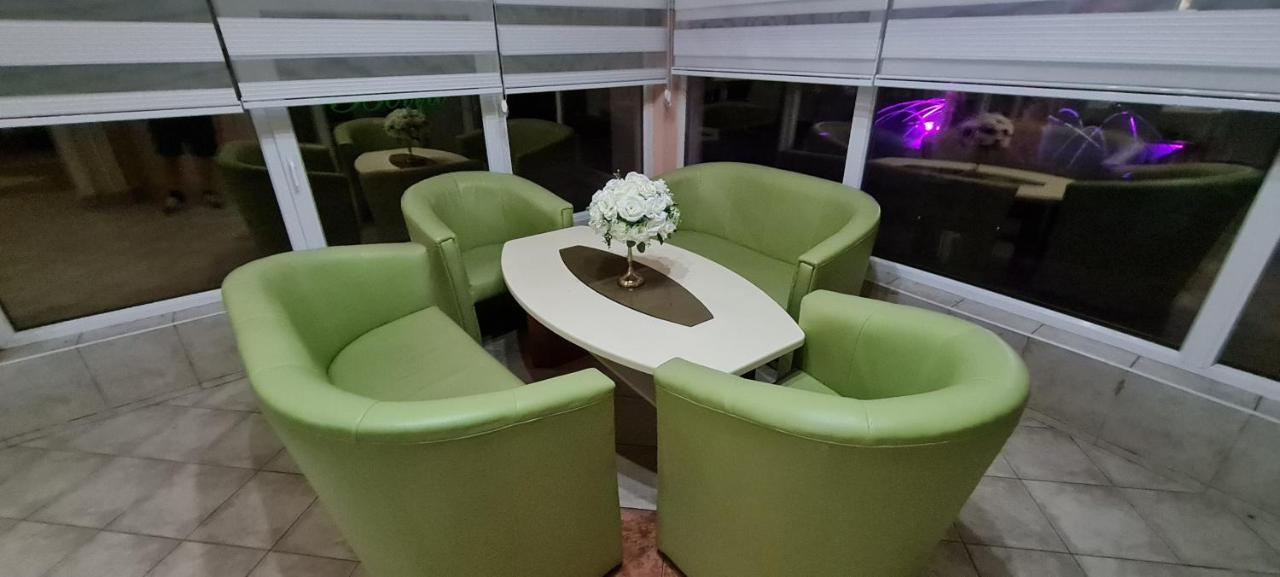 Motel Bella Ljesevo Екстериор снимка